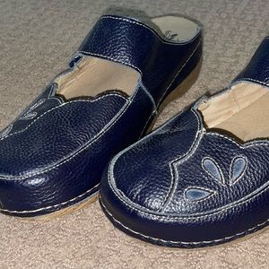 Navy Faux Leather Velcro Clog Sandal Floral Design